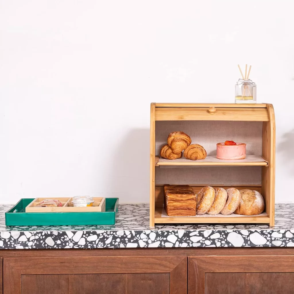 Capacity Bread Storage
