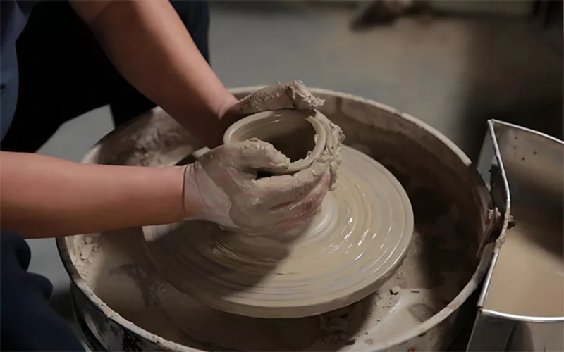 Shaping the Ceramic Jar