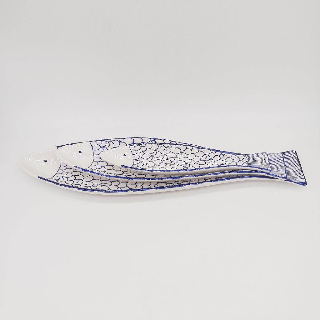 earthenware plate set