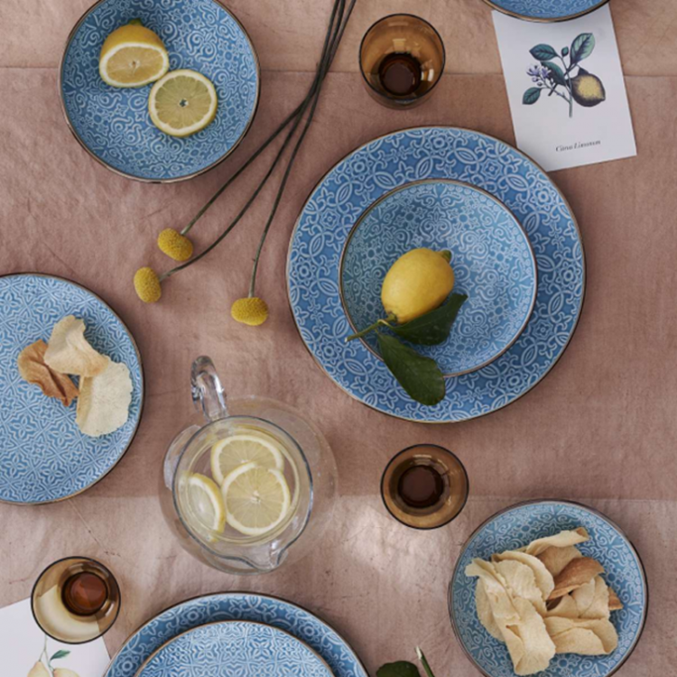 Round Stoneware Dinnerware Dish