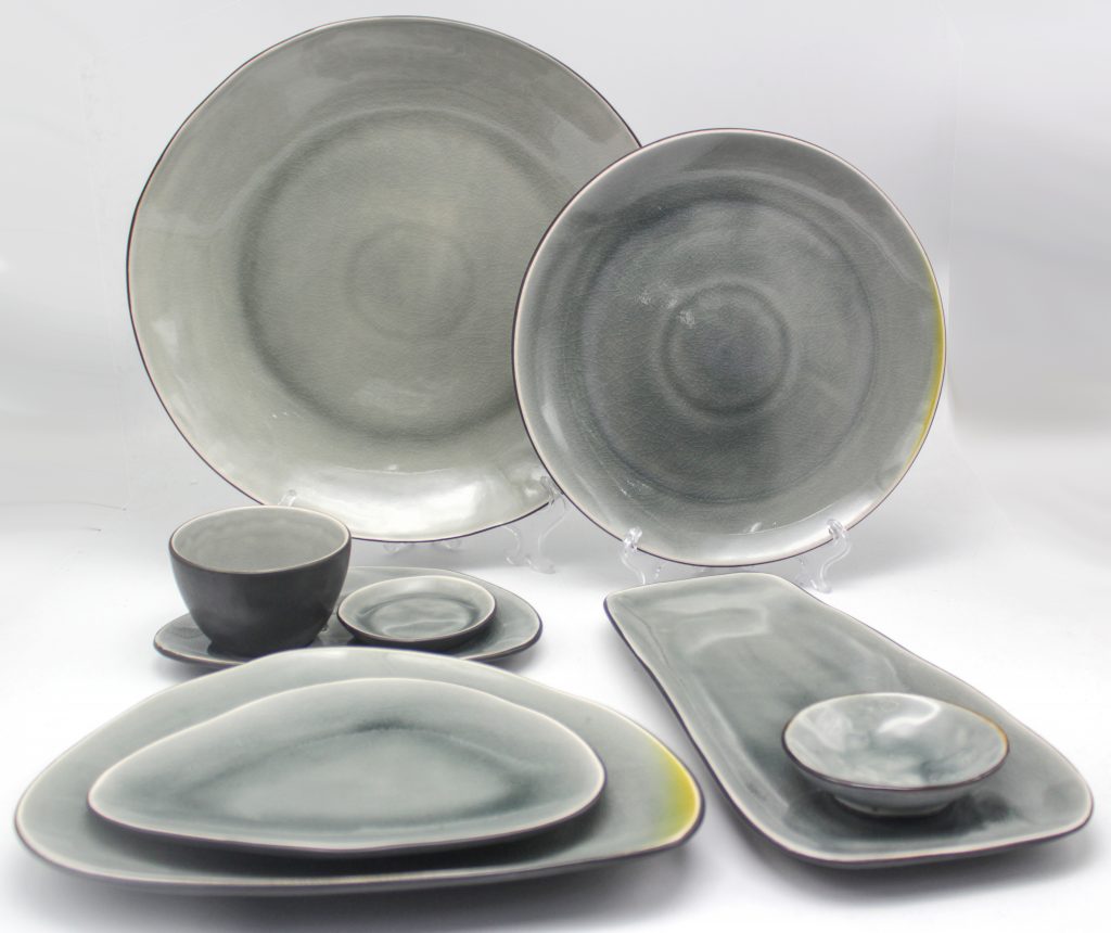 stoneware dinnerware sets