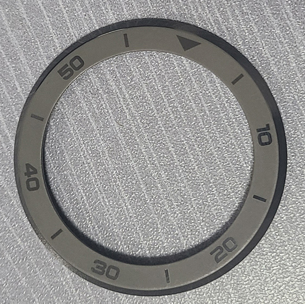 Matte ceramic watch case and strap Shenzhen Dingding Ceramics