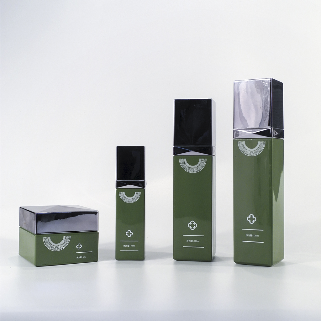 pump spray glass cosmetic bottle 05